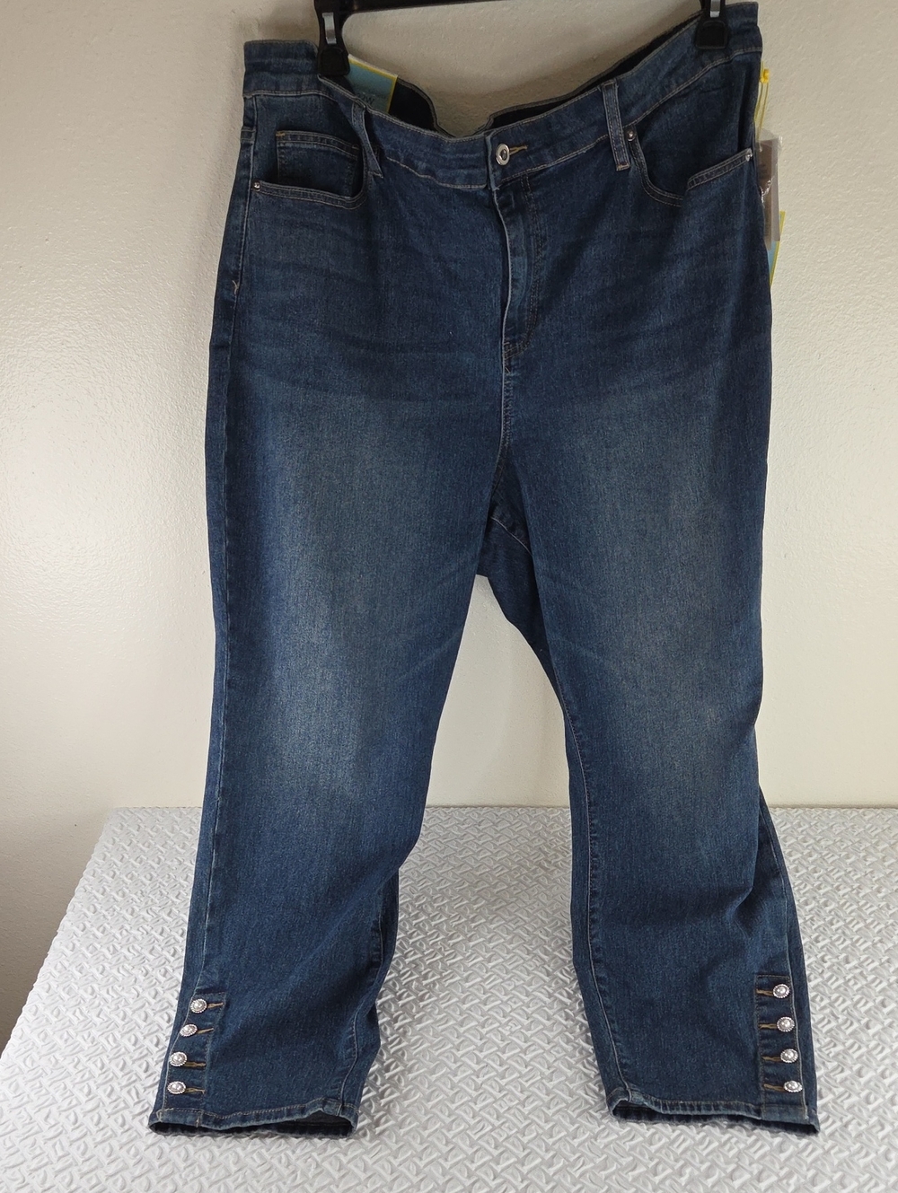 CeCe Classic Mid Dark Wash Blue Women's Jeans with Button Leg Opening 22W